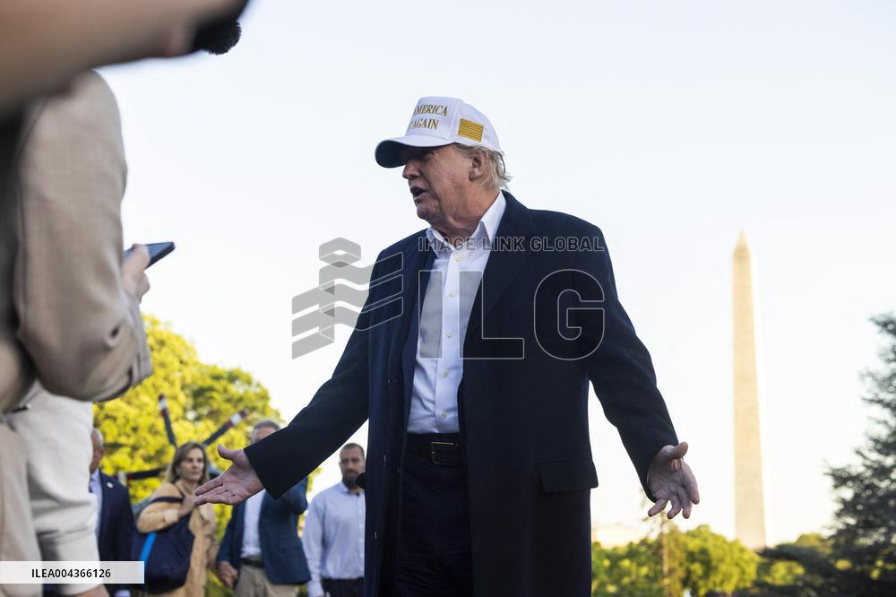 US President Donald Trump returns to the White House from New Jersey