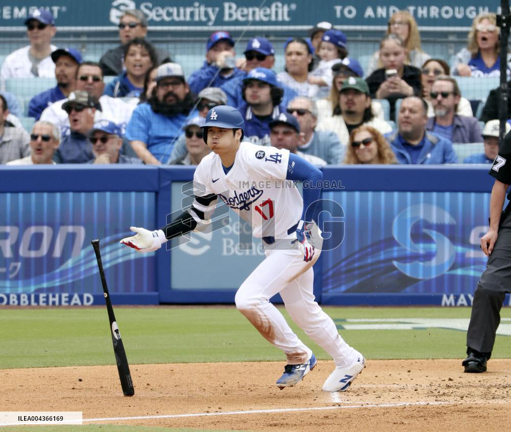 Baseball: Pirates vs. Dodgers