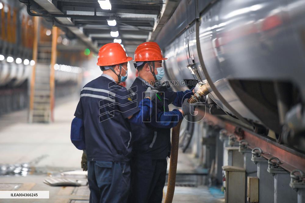High-speed EMU Train Maintenance in Nanjing