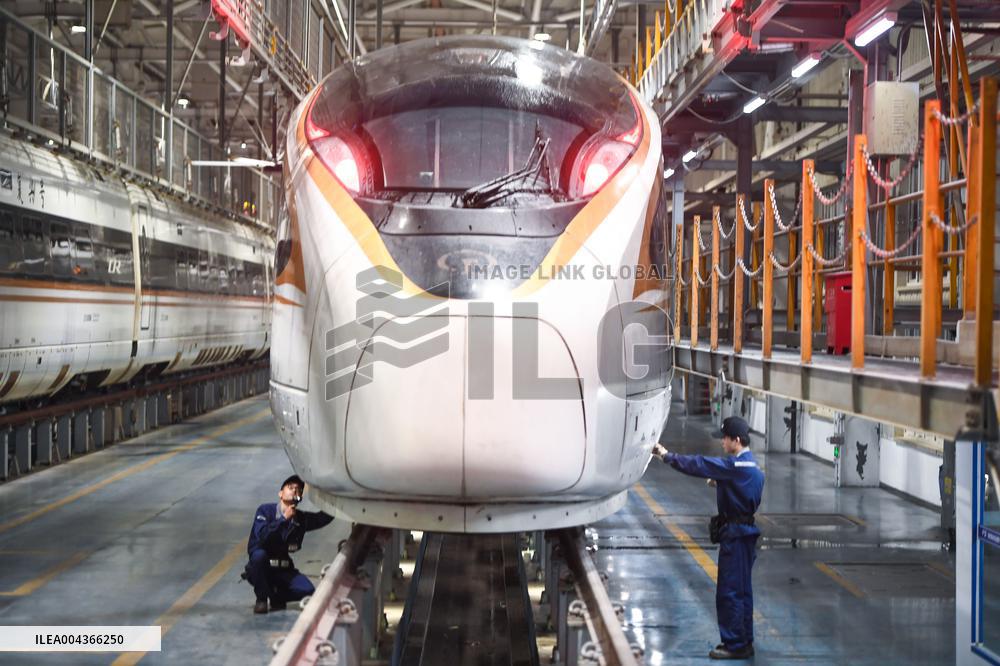 High-speed EMU Train Maintenance in Nanjing