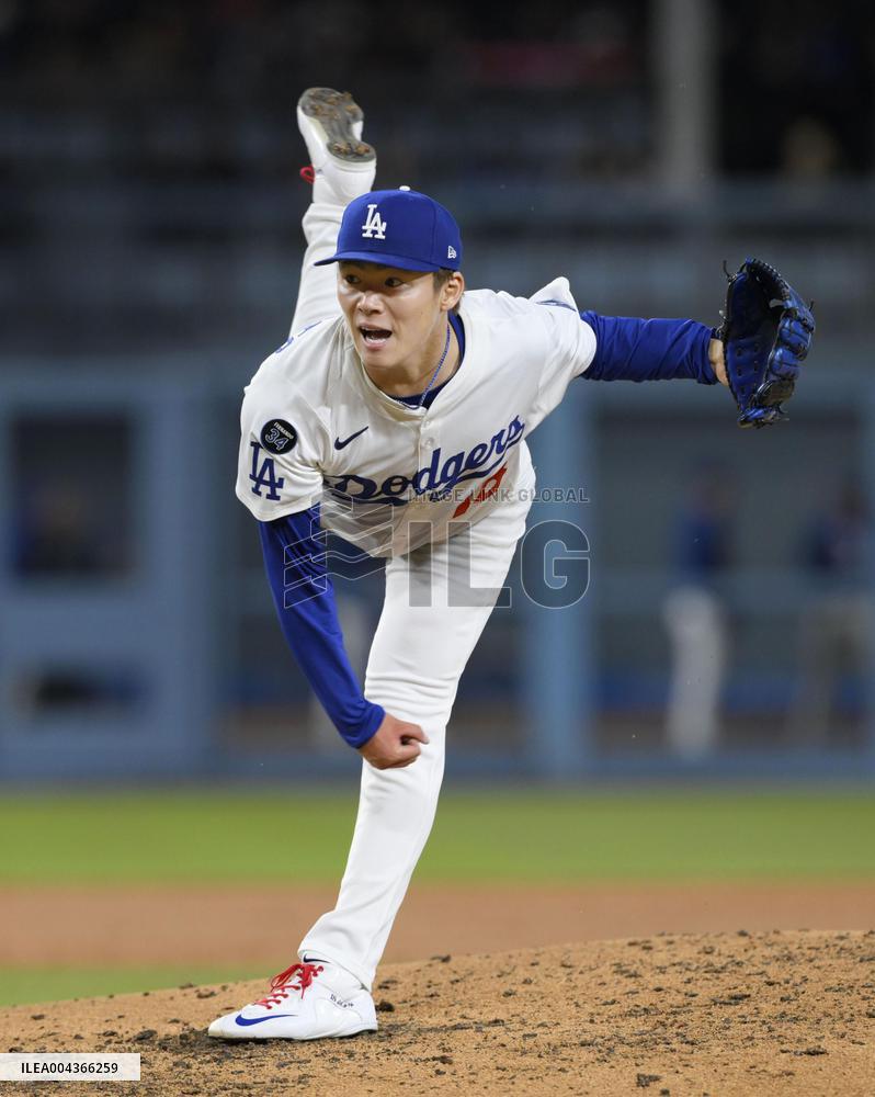 Baseball: Pirates vs. Dodgers