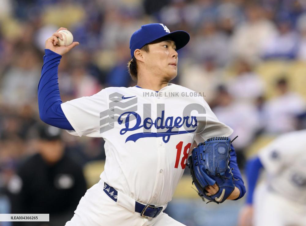 Baseball: Pirates vs. Dodgers