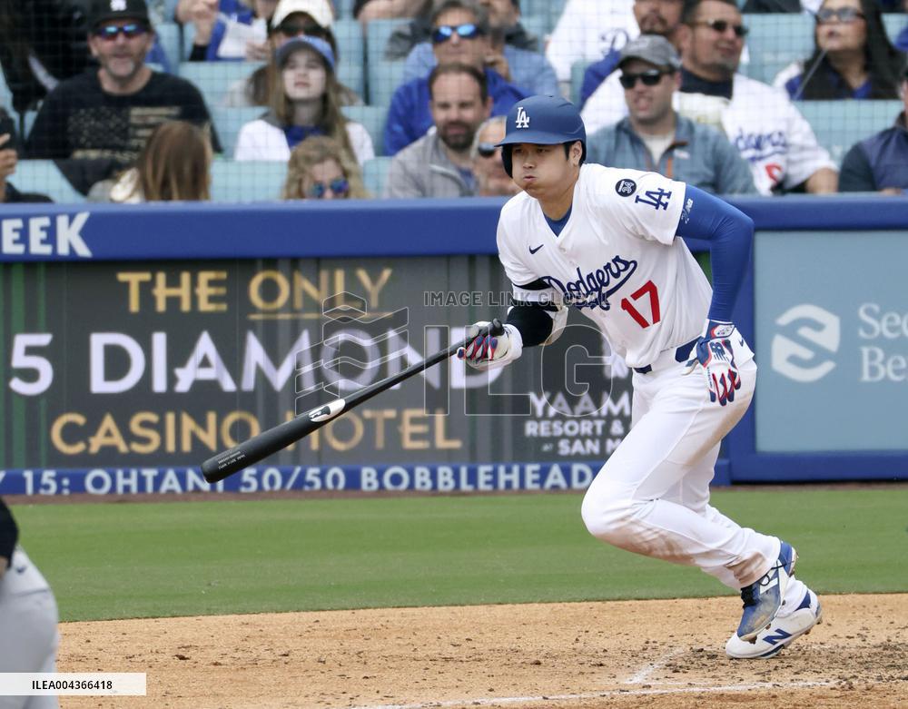 Baseball: Pirates vs. Dodgers