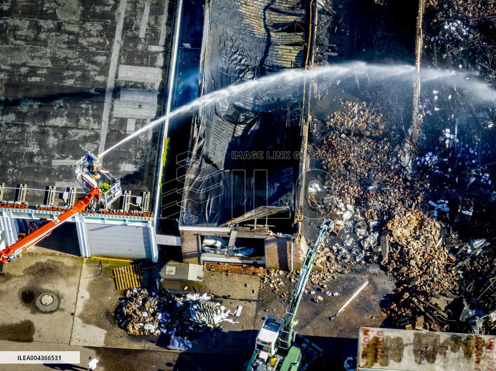 Fire Causes Smoke Pollution in Dutch Residential Area