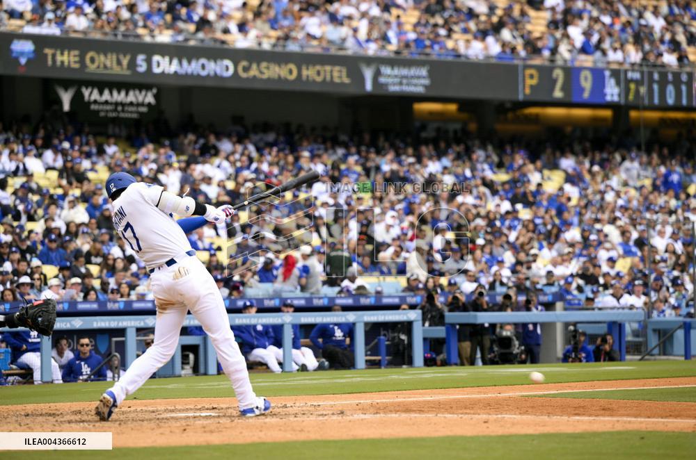 Baseball: Pirates vs. Dodgers
