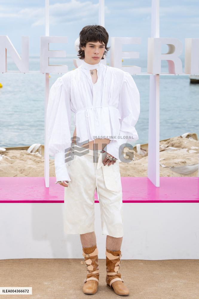 8th Canneseries - Noob Photocall