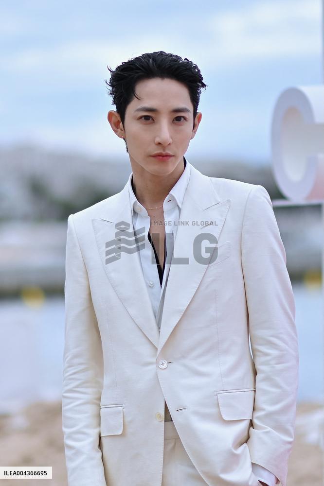 8th Canneseries - S Line Photocall