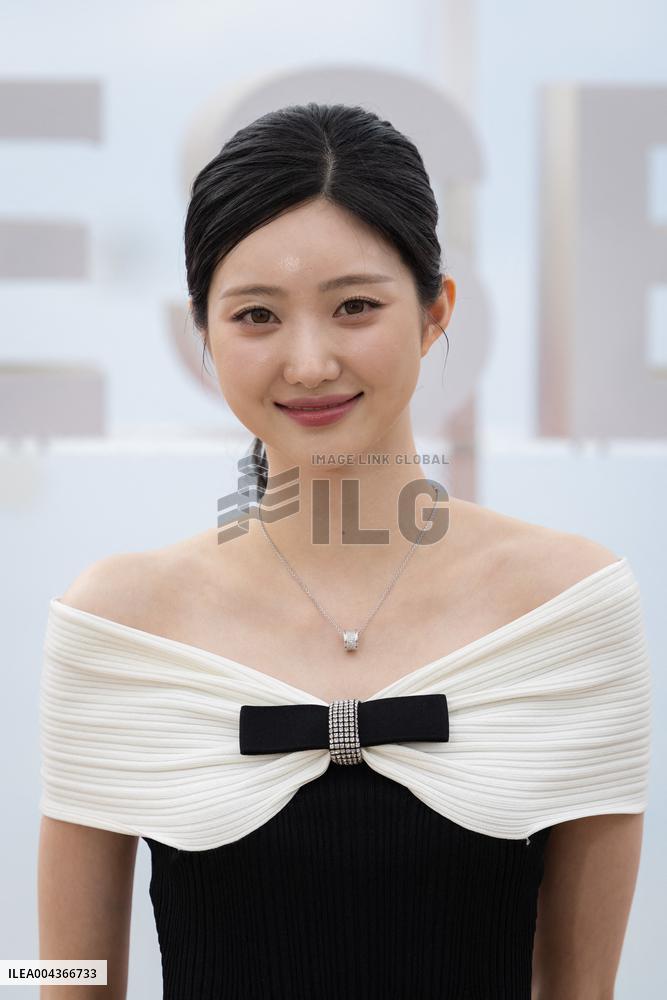 8th Canneseries - S Line Photocall