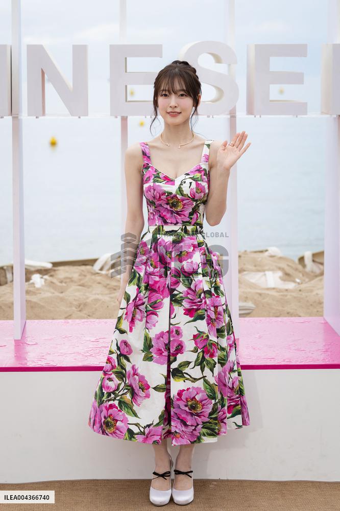 8th Canneseries - S Line Photocall