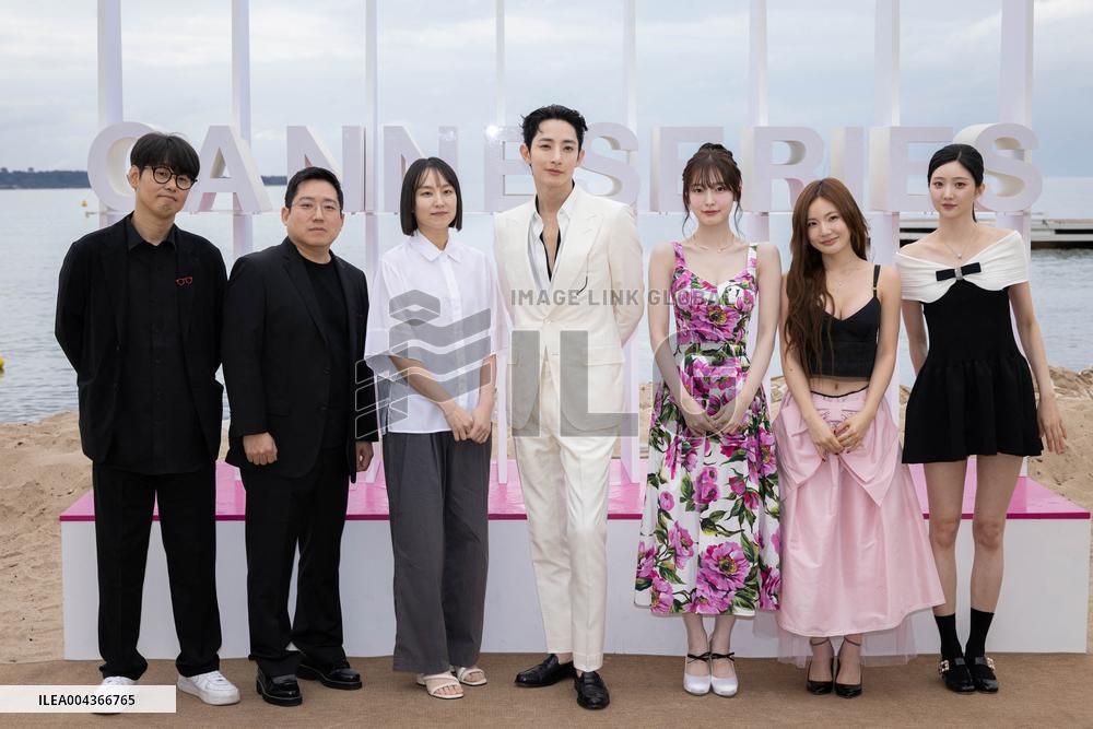 8th Canneseries - S Line Photocall