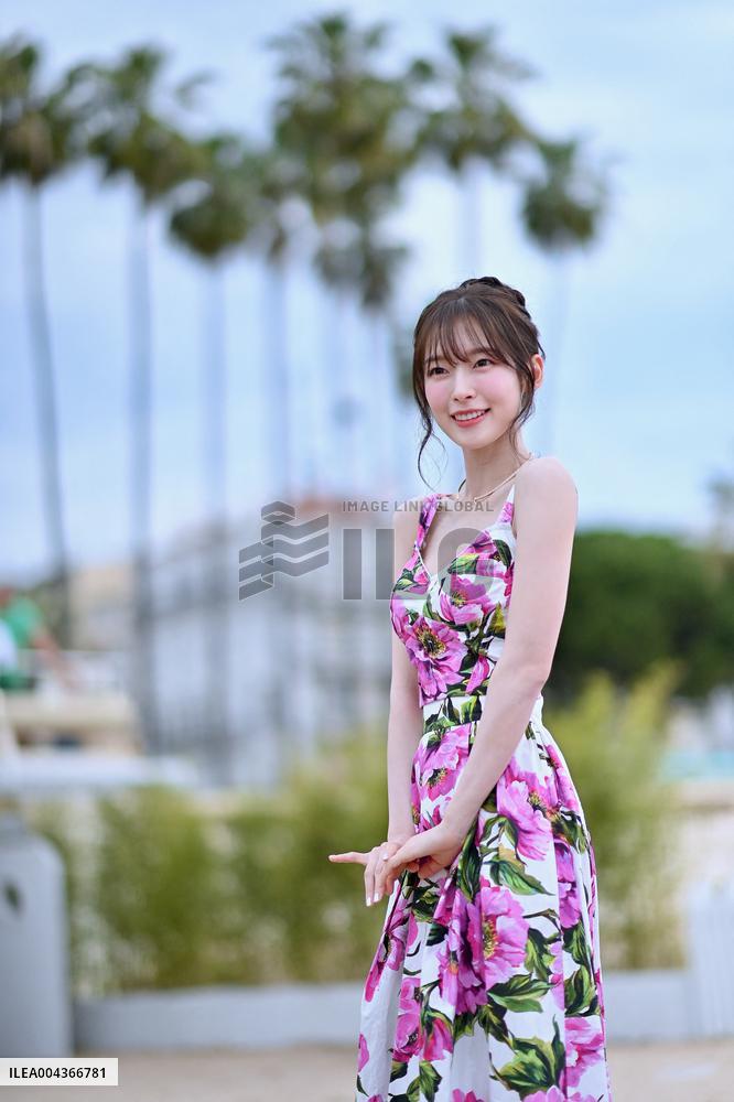 8th Canneseries - S Line Photocall
