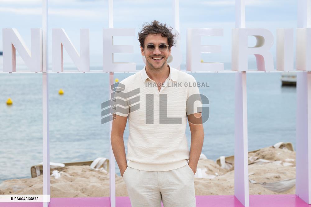 8th Canneseries - Escort Boys Photocal