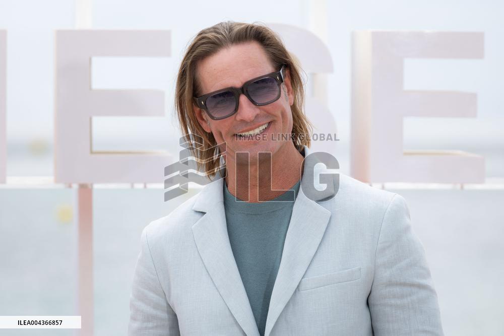 8th Canneseries - Duster Photocall