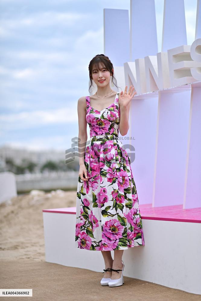 8th Canneseries - S Line Photocall