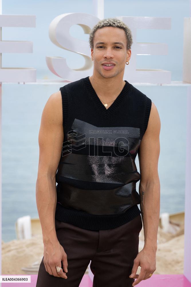 8th Canneseries - Escort Boys Photocal