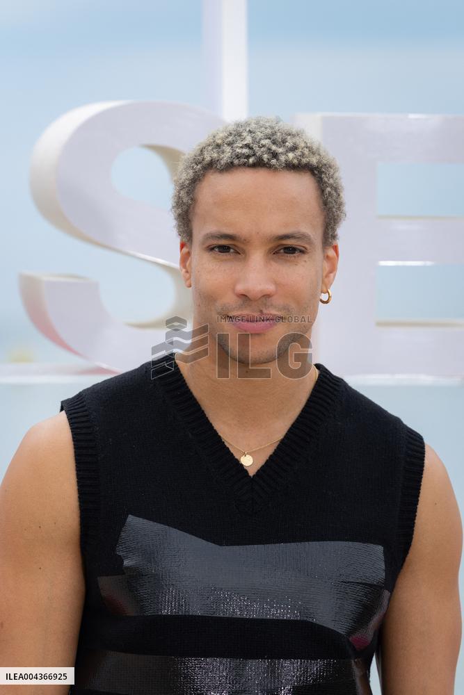 8th Canneseries - Escort Boys Photocal