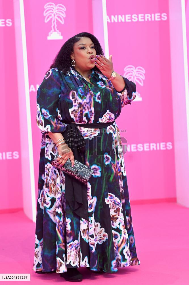 8th Canneseries - Pink Carpet