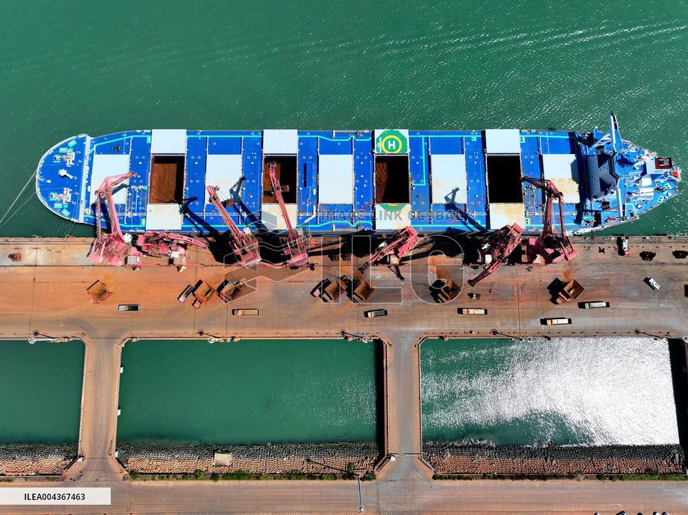 Imported Iron Ore Transportation in Lianyungang