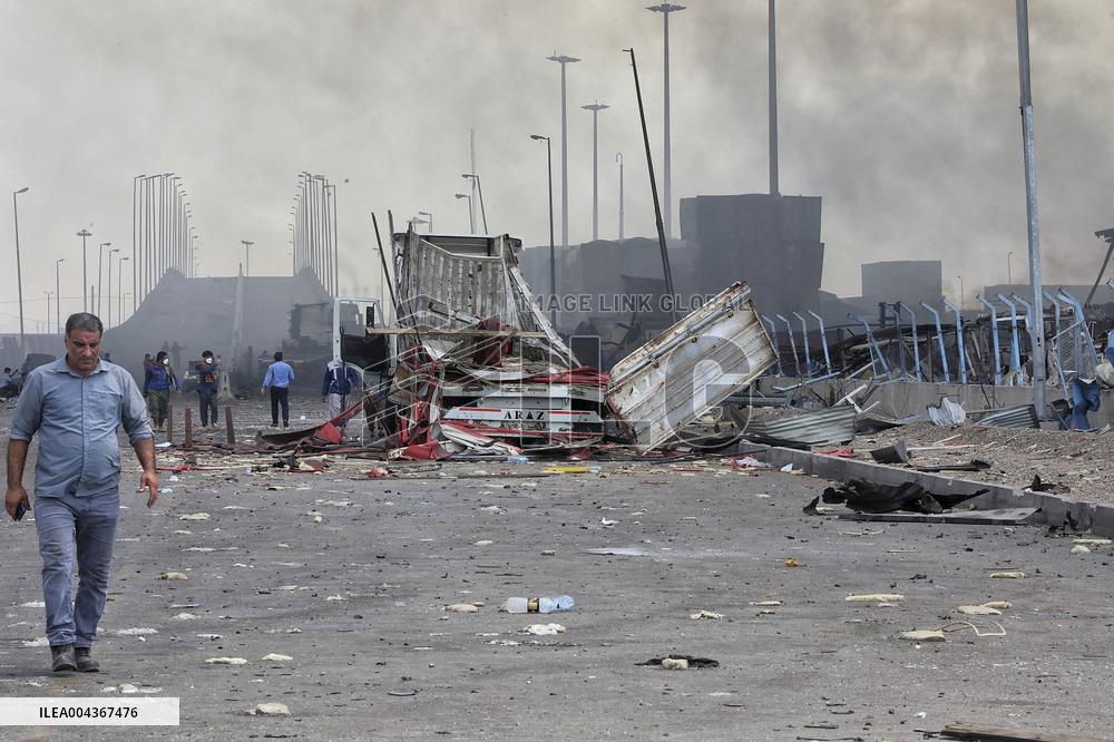 28 Killed and 800 Injured in Port Explosion - Iran