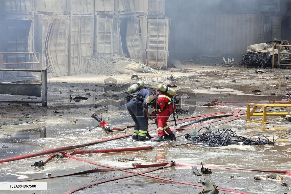 28 Killed and 800 Injured in Port Explosion - Iran