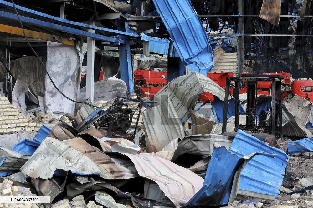 28 Killed and 800 Injured in Port Explosion - Iran