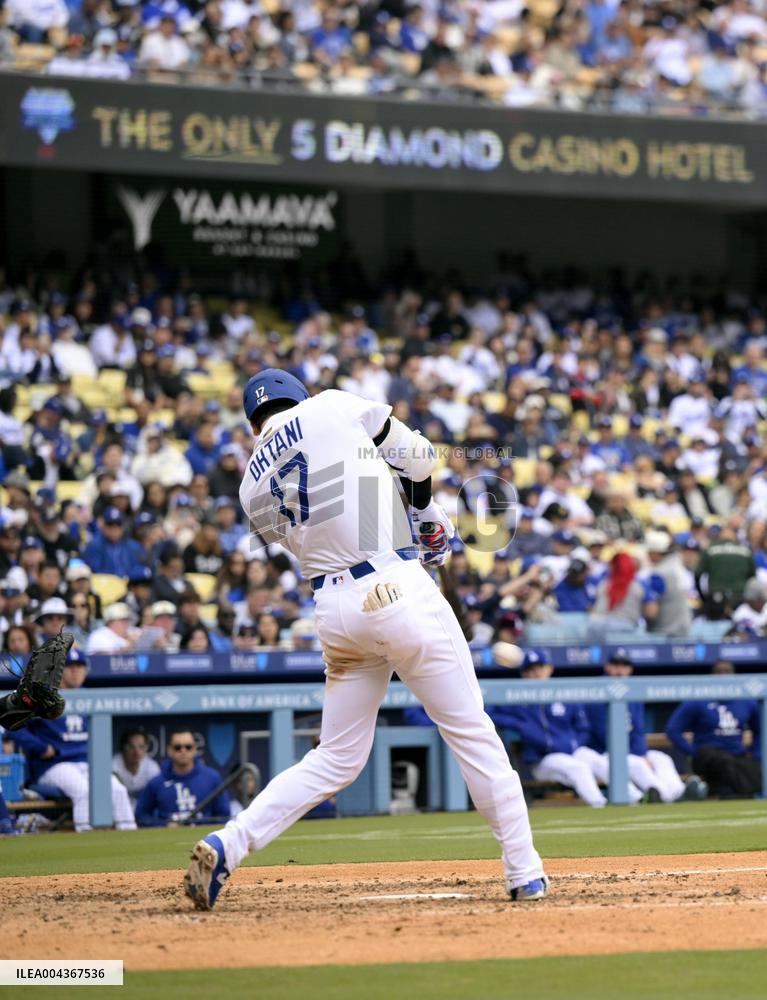 Baseball: Pirates vs. Dodgers