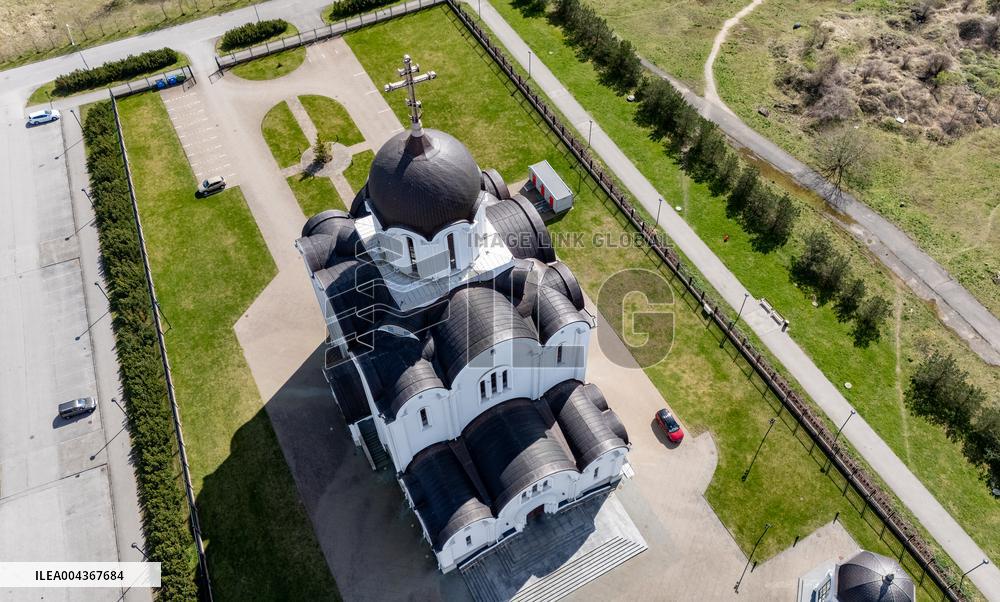 Church of the "Quick to Hearken" Icon of the Mother of God.