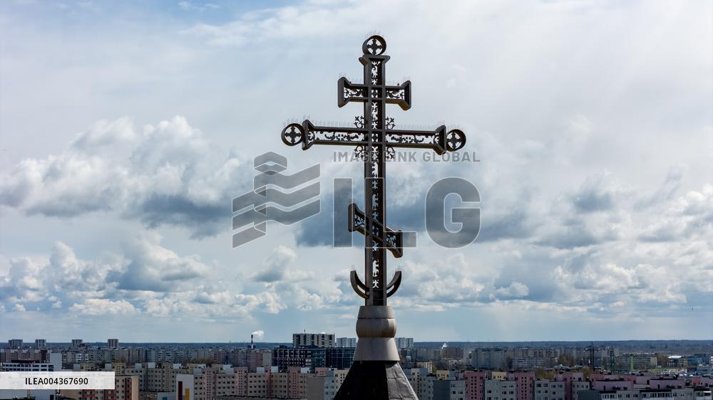 Church of the "Quick to Hearken" Icon of the Mother of God.