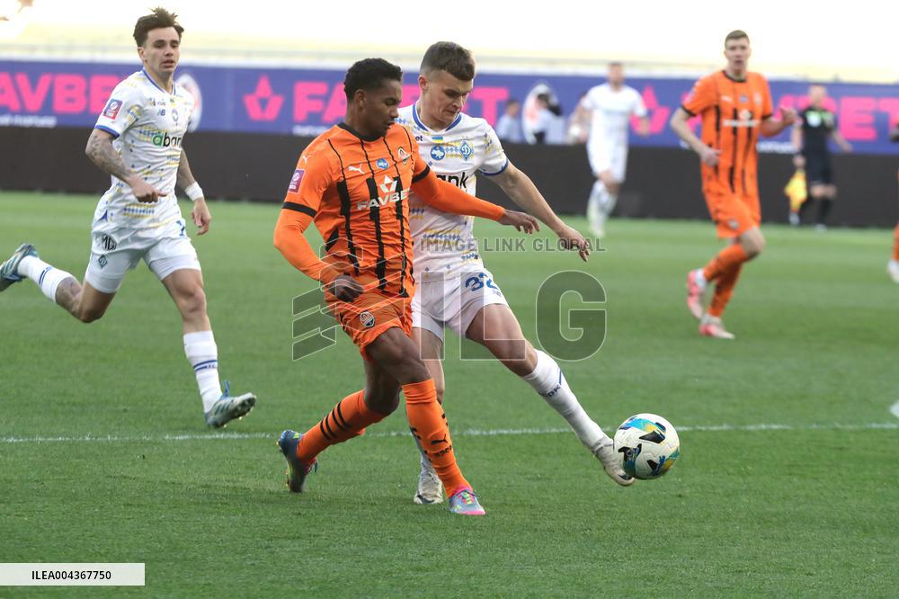 Shakhtar and Dynamo play to 2-2 draw in Lviv