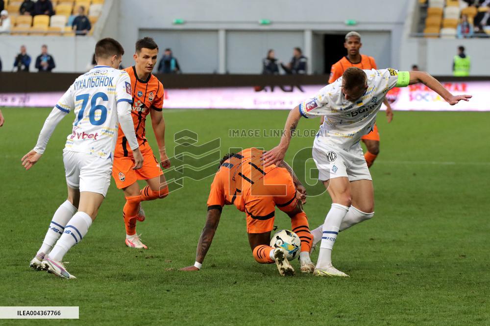 Shakhtar and Dynamo play to 2-2 draw in Lviv
