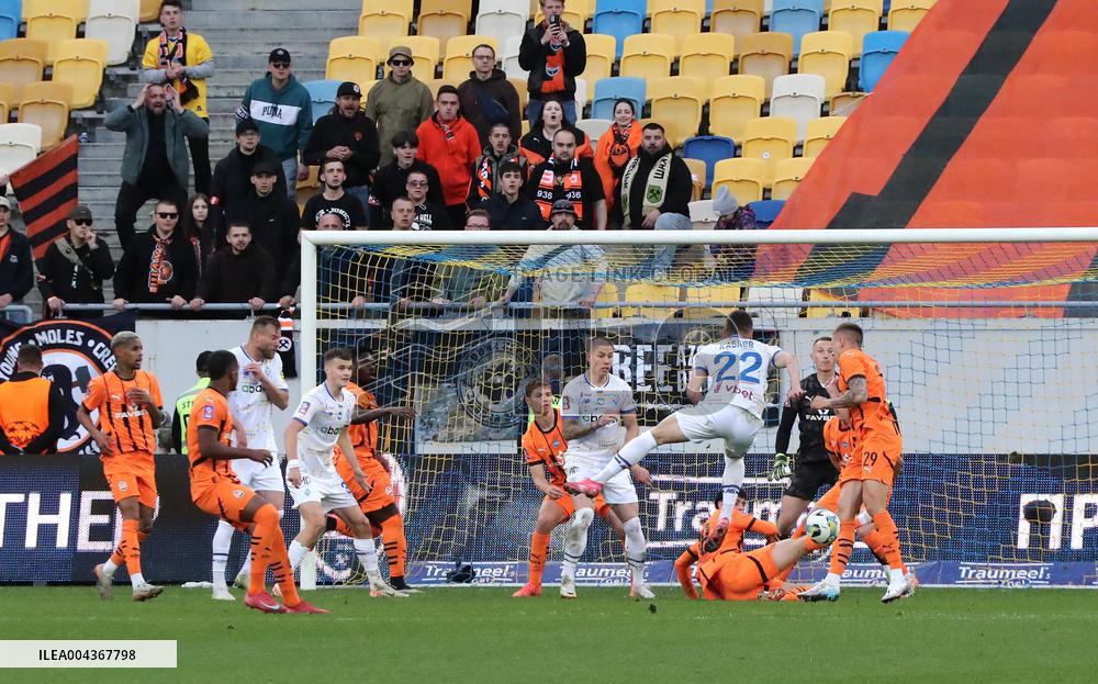 Shakhtar and Dynamo play to 2-2 draw in Lviv