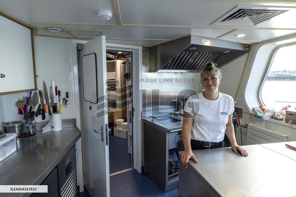 Tara Ceremonial ship launching for Arctic Exploration - France