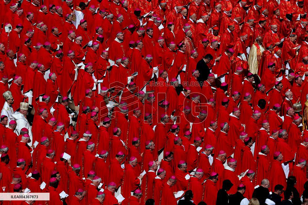 Cardinal Red Stands Out in the Square During Pope Francis Funeral - Vatican
