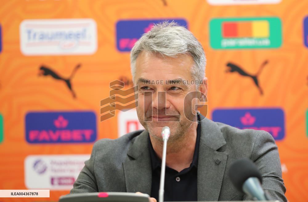 Post-match news conference of Dynamos and Shaktars coaches in Lviv