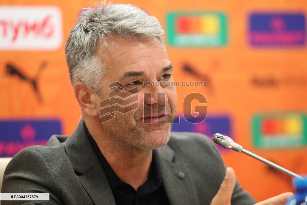 Post-match news conference of Dynamos and Shaktars coaches in Lviv