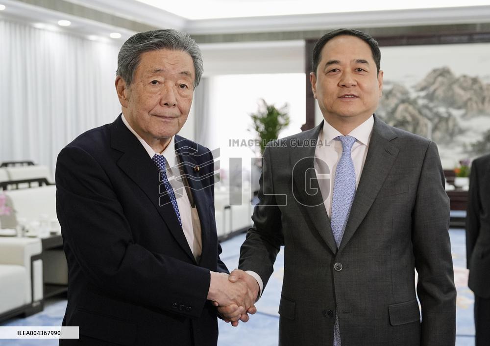 Delegation of Japanese lawmakers visits Beijing