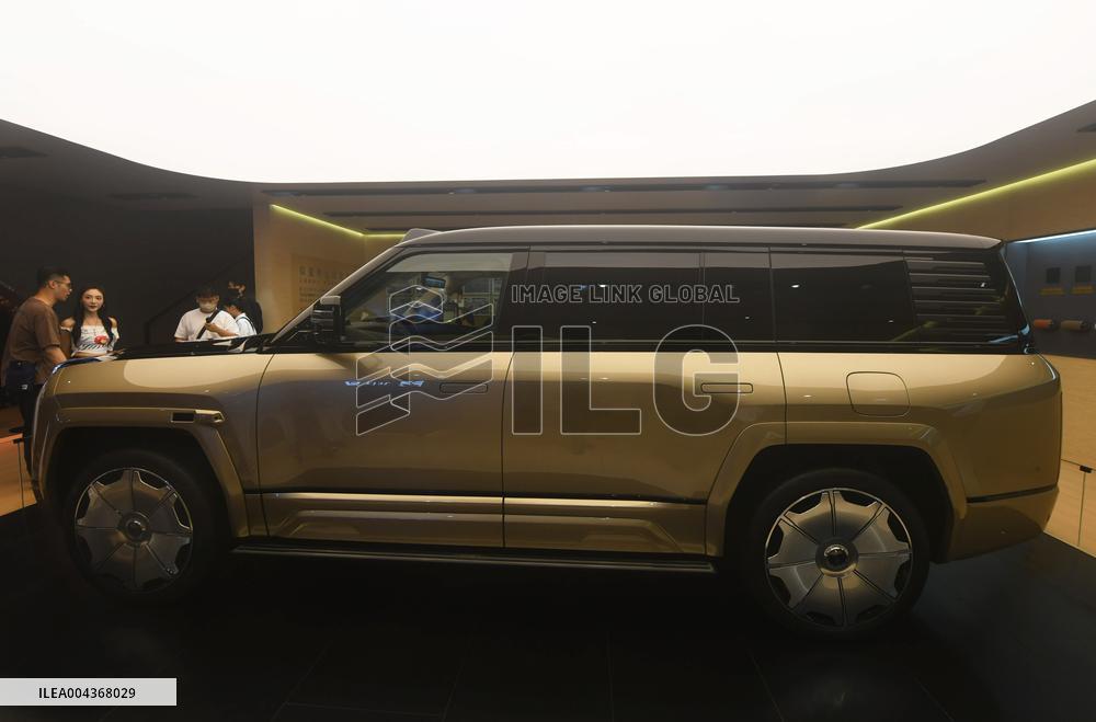 BYD Yuangwang U8L Model