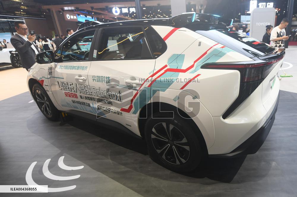 Toyota L4-level Driverless Car 4X Robotaxi