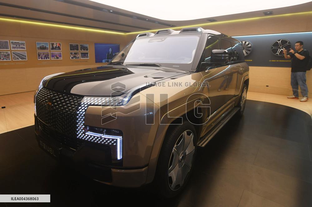 BYD Yuangwang U8L Model