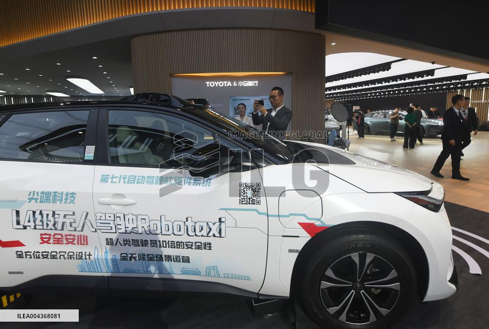 Toyota L4-level Driverless Car 4X Robotaxi