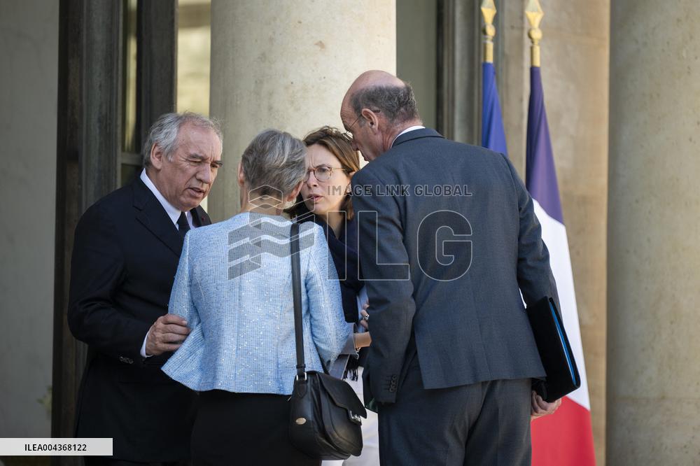 Weekly Cabinet Meeting - Paris