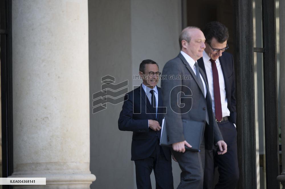 Weekly Cabinet Meeting - Paris