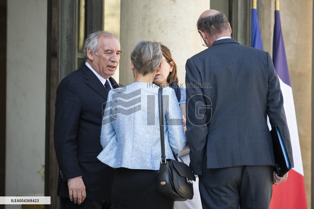 Weekly Cabinet Meeting - Paris