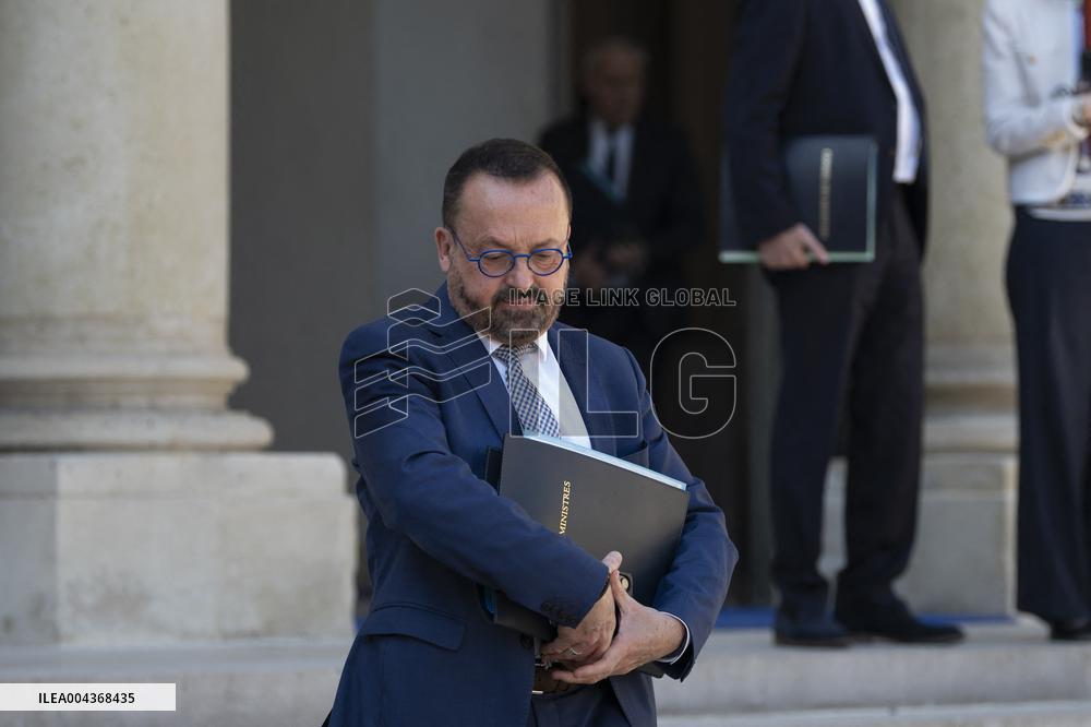 Weekly Cabinet Meeting - Paris