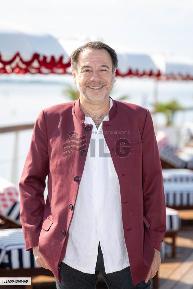 8th Canneseries - Rien Ne T Efface Photocall
