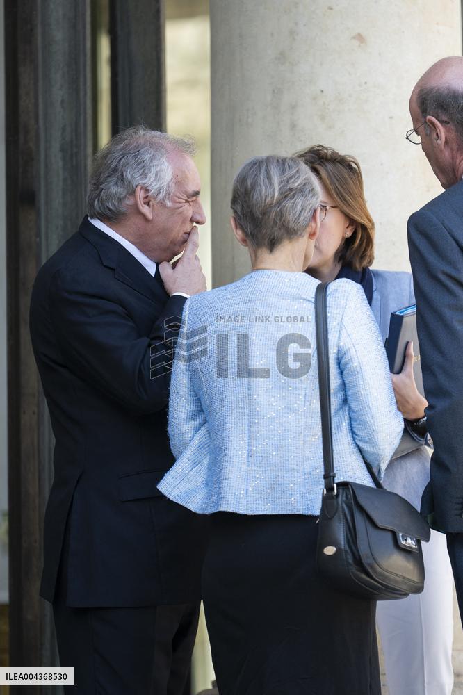 Weekly Cabinet Meeting - Paris