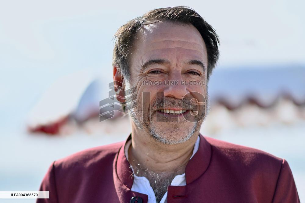 8th Canneseries - Rien Ne T Efface Photocall