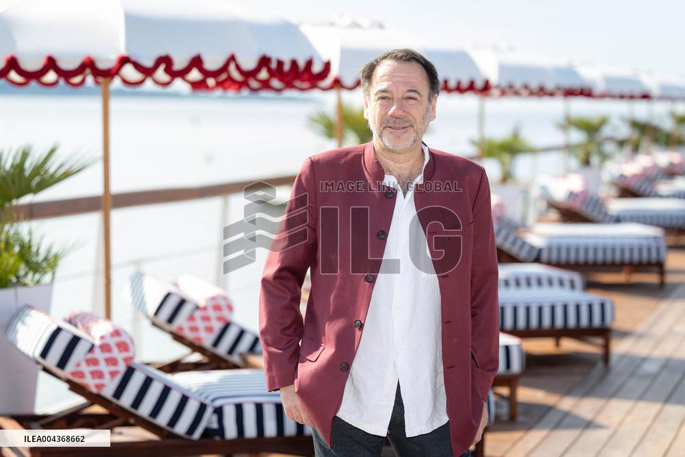 8th Canneseries - Rien Ne T Efface Photocall