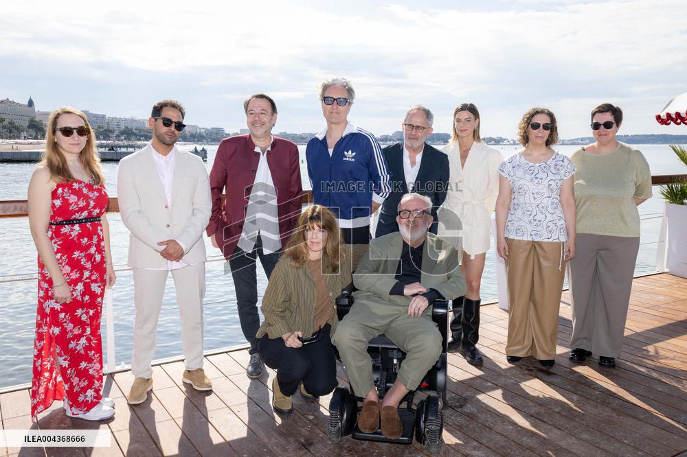 8th Canneseries - Rien Ne T Efface Photocall