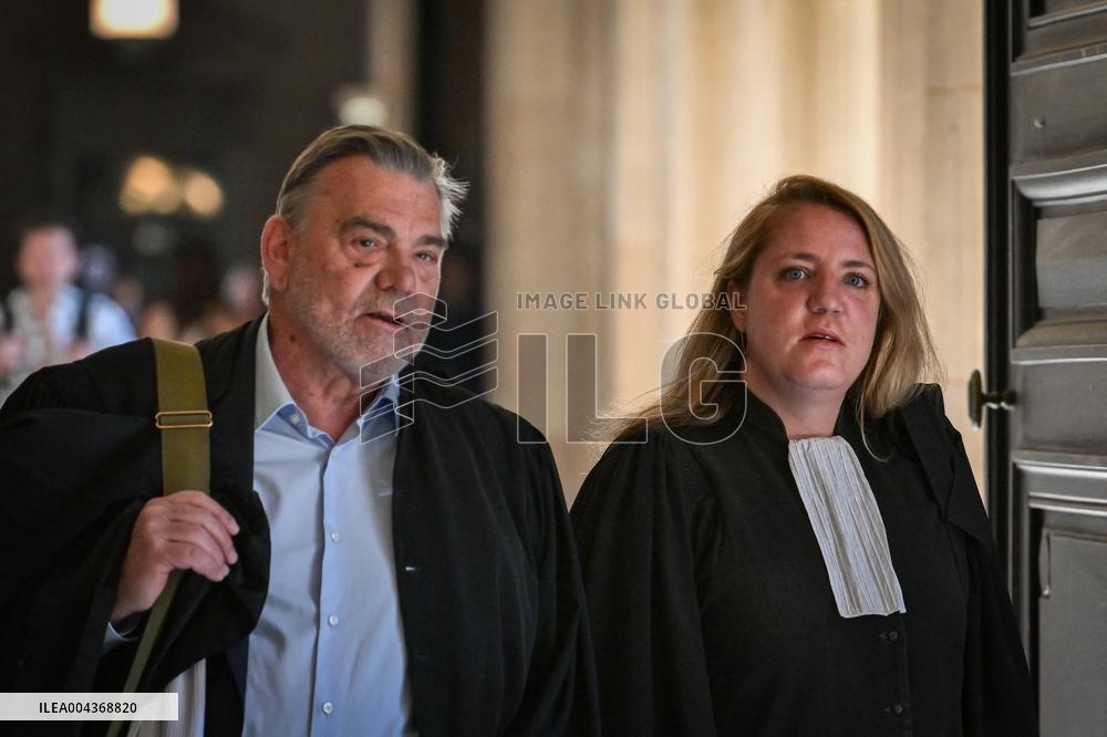 Rue Tronchet theft trial in Paris - FA